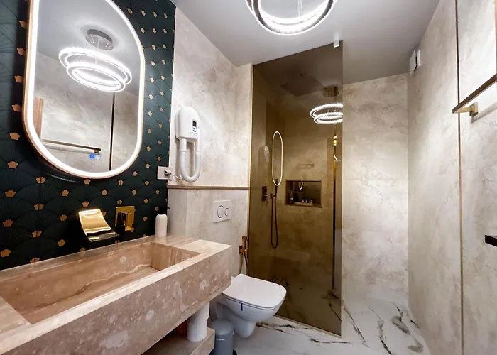 Airport Skyluxe Luxury - Private Parking