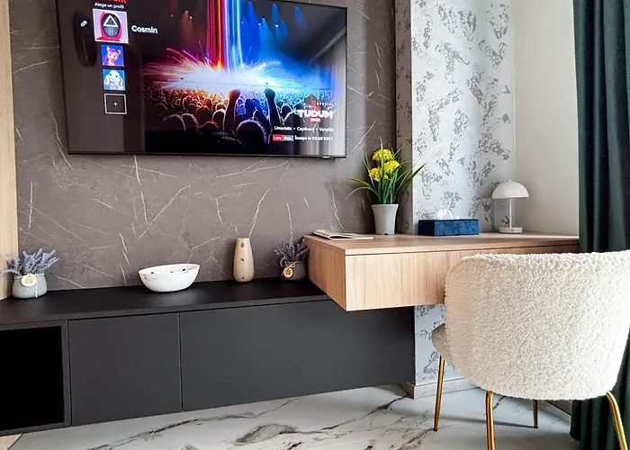 Airport Skyluxe Luxury - Private Parking * Cluj-Napoca